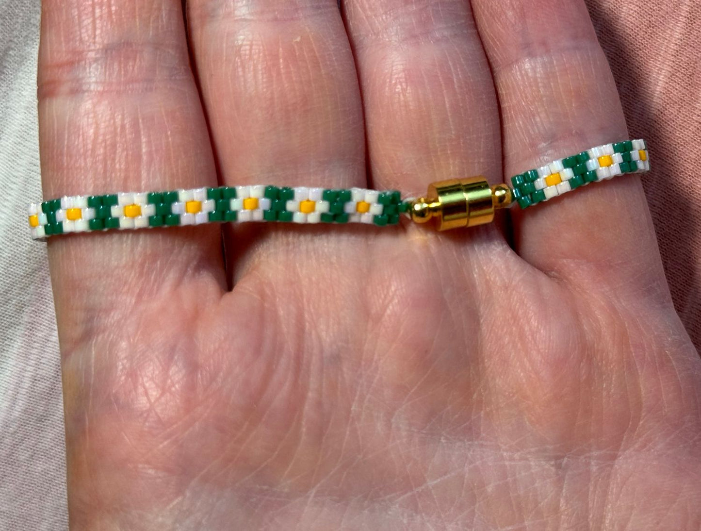 White Daisy Chain Tennis Bracelet