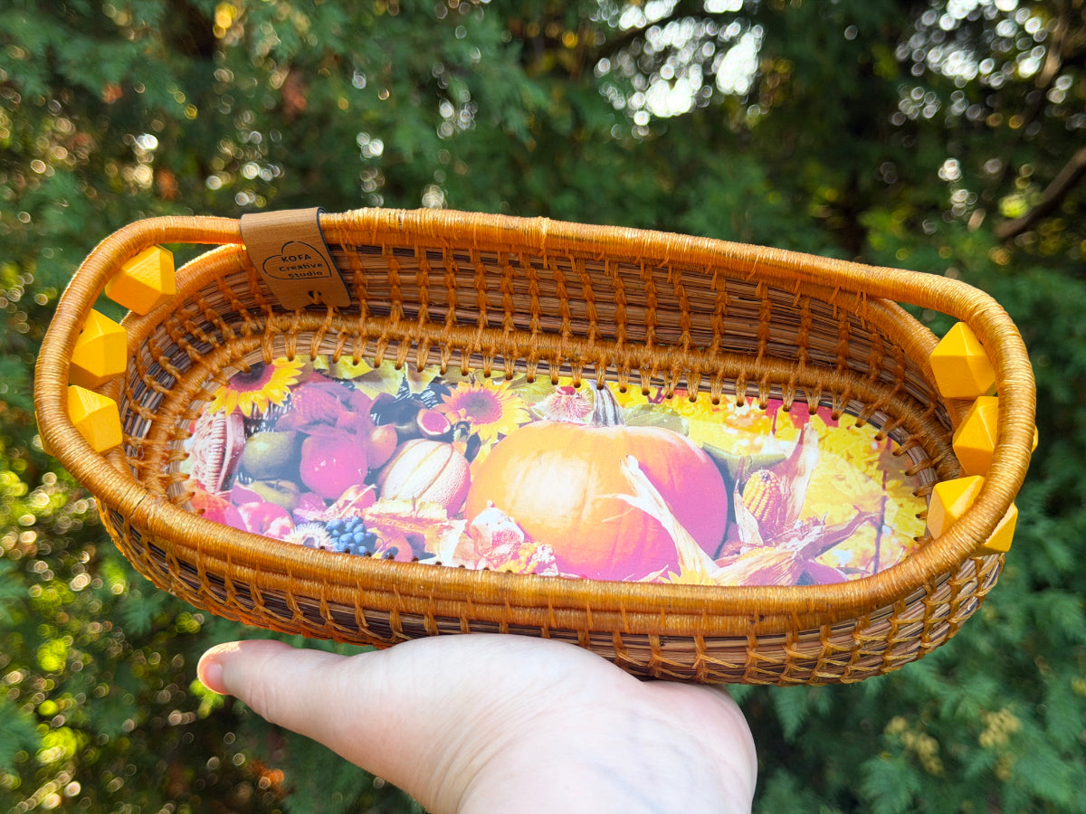 Specialty Coiled Pine Needle Cracker Basket