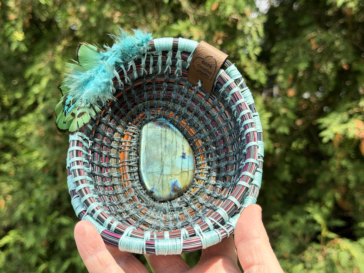 Flashy Feathered Labradorite Pine Needle Basket